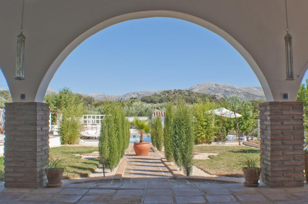 מלון Villanueva del Rosario Finca Los Pinos מראה חיצוני תמונה